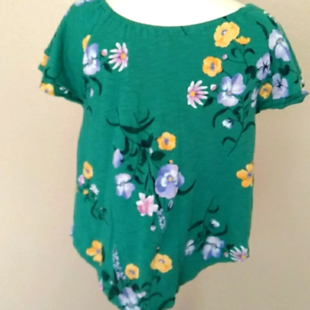 Old Navy 🏵 Girls Short Sleeve Green Blouse